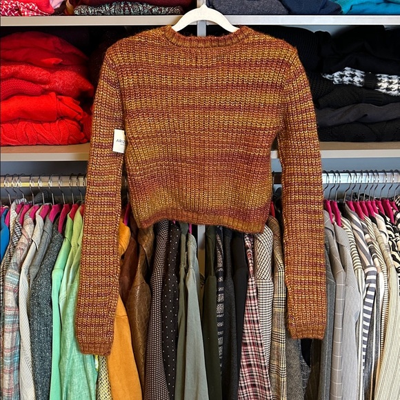 Arizona pink/brown long sleeve crew neck cropped sweater size XS NWT - Picture 3 of 3